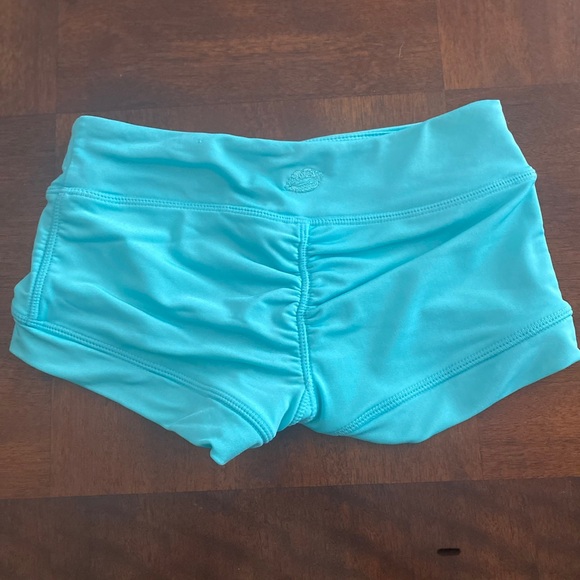 California kisses shorts - Picture 2 of 2